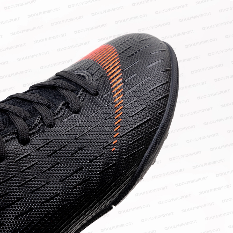 Бутсы футбольные KR-142 черный