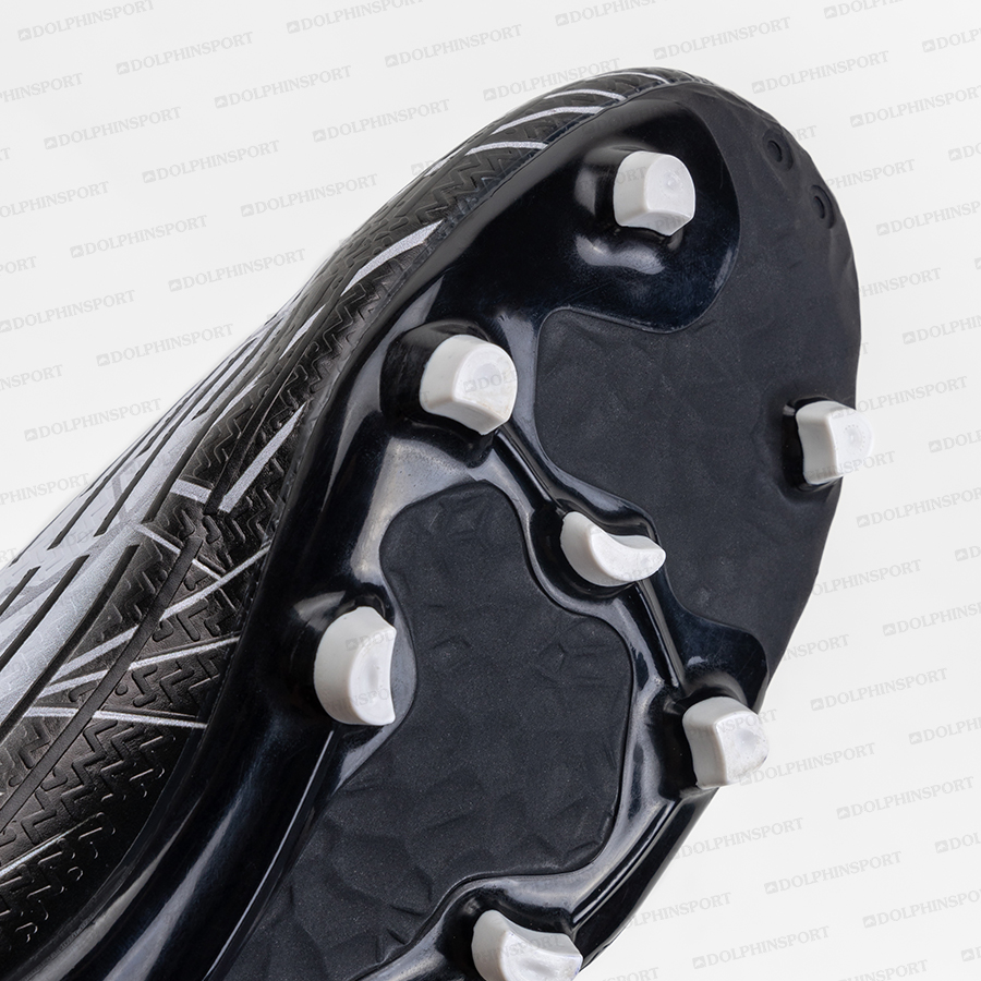 Бутсы футбольные KR-188 бело-черный