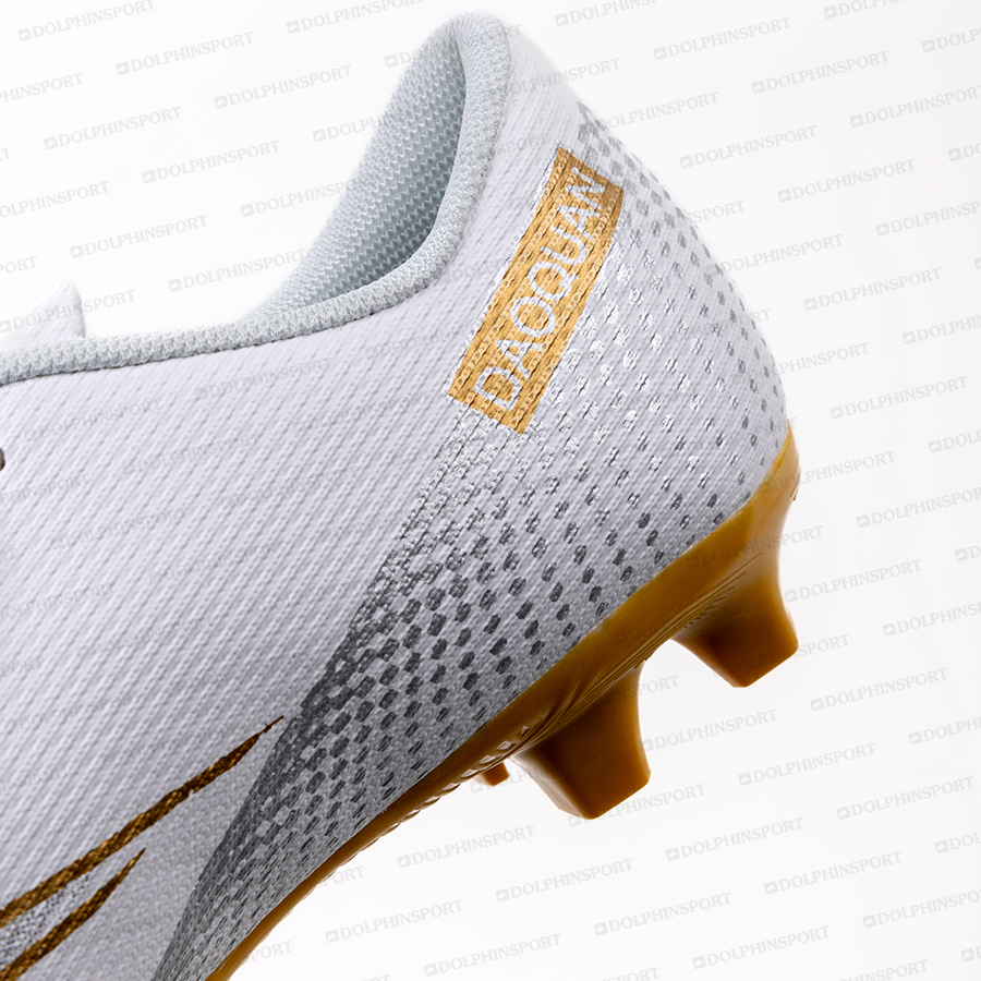 Бутсы футбольные KR-132/2 белые