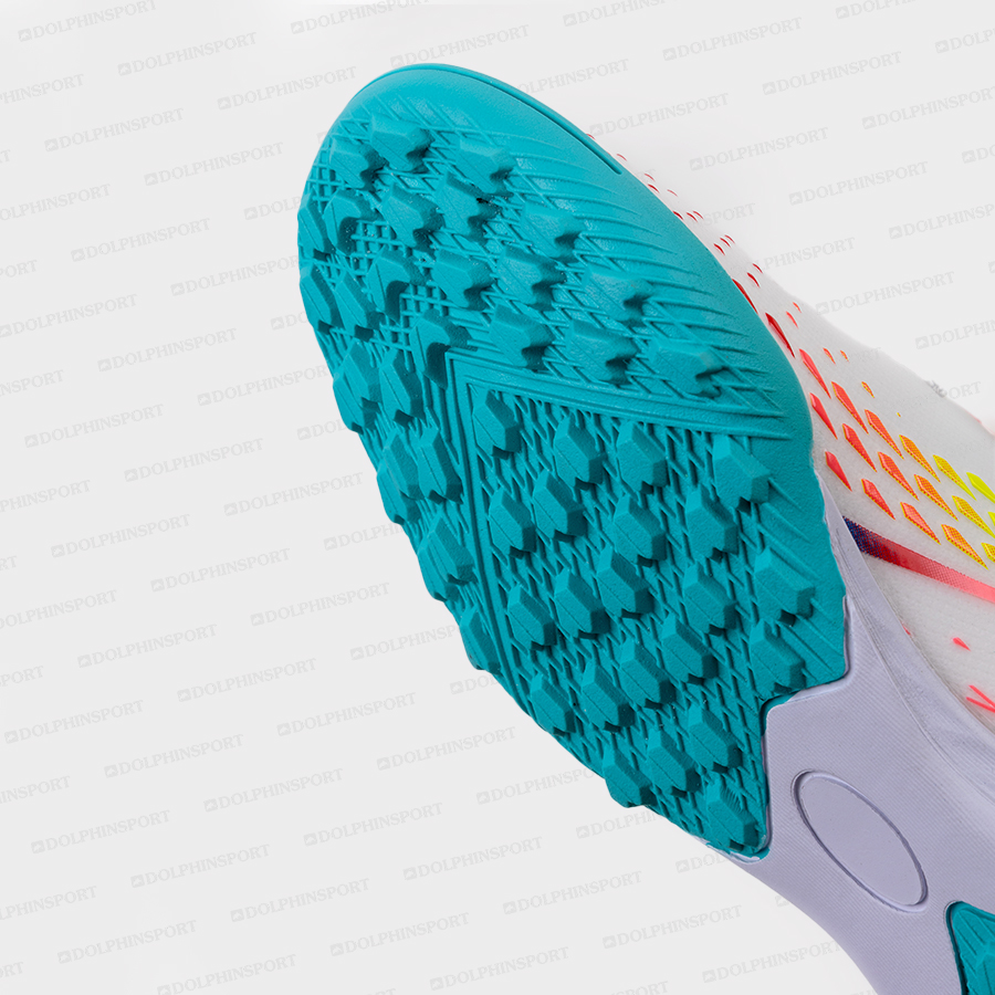 Бутсы футбольные KR-157 белый