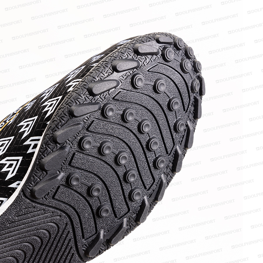 Бутсы футбольные KR-114 черные