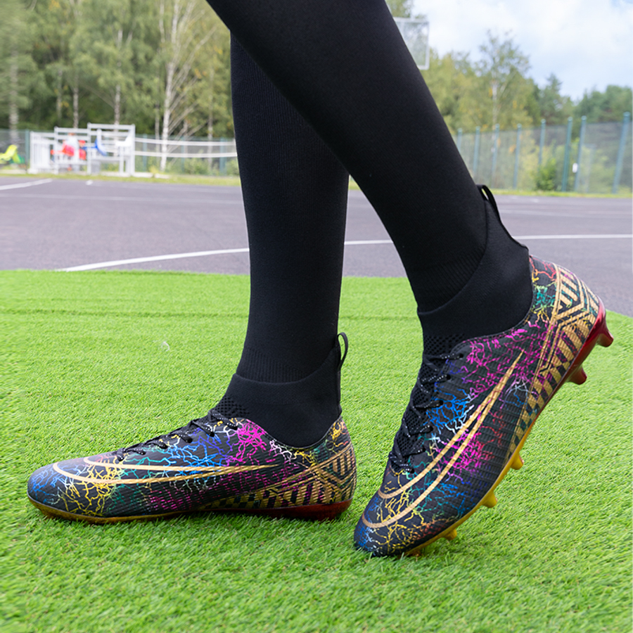 Бутсы футбольные KR-133 черный с золотом