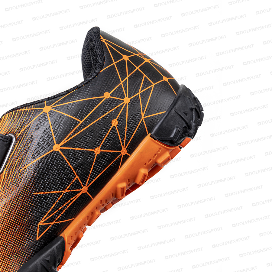 Бутсы футбольные KR-197 черно-оранжевые