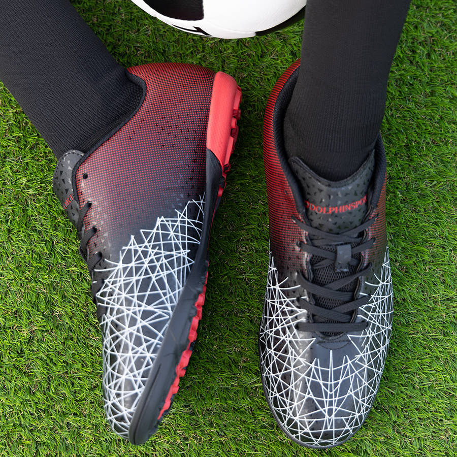 Бутсы футбольные KR-061 черно-красные