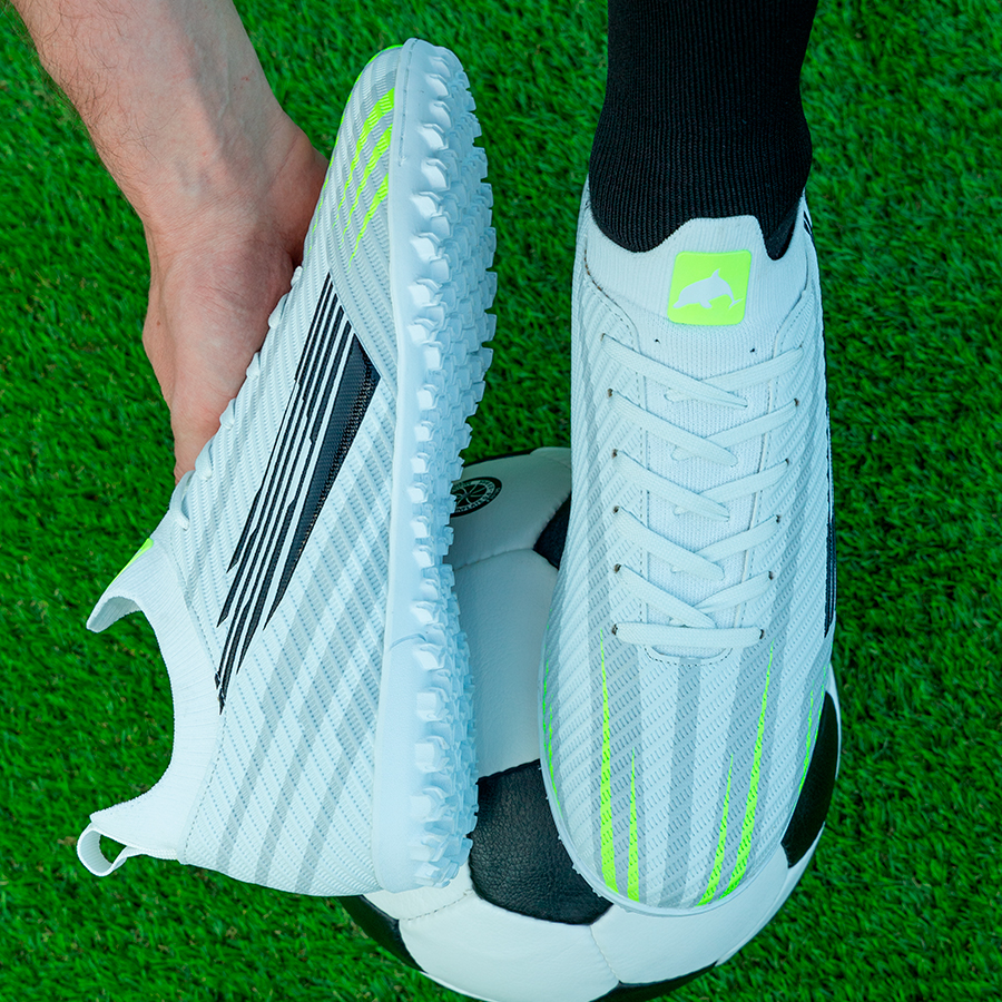 Бутсы футбольные KR-200 бело-зеленые