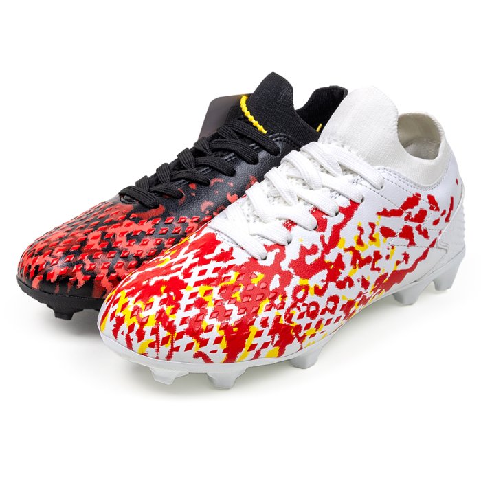 Бутсы футбольные KR-130 белый-черный