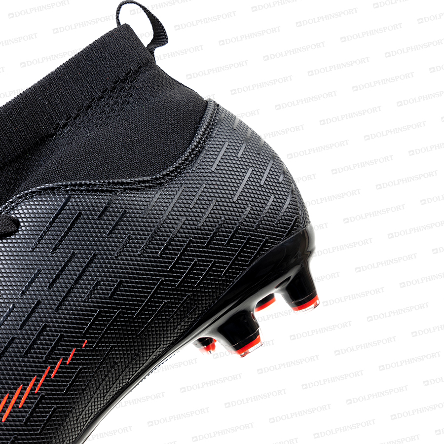 Бутсы футбольные KR-142/2 черный