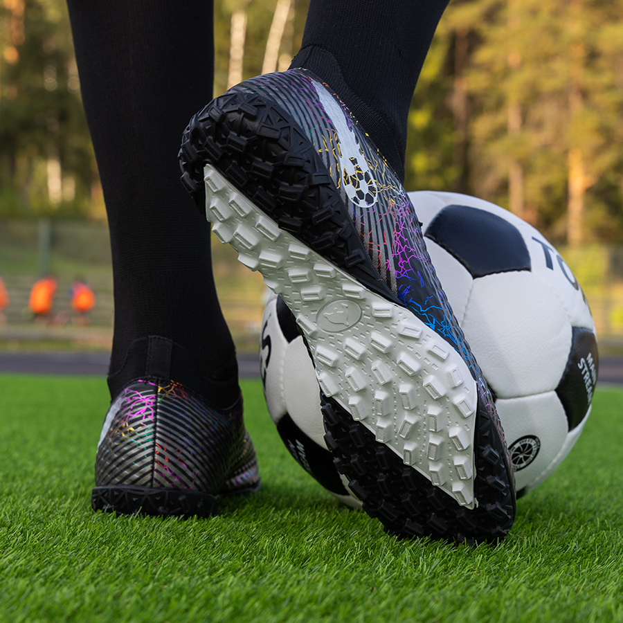 Бутсы футбольные KR-134 черные