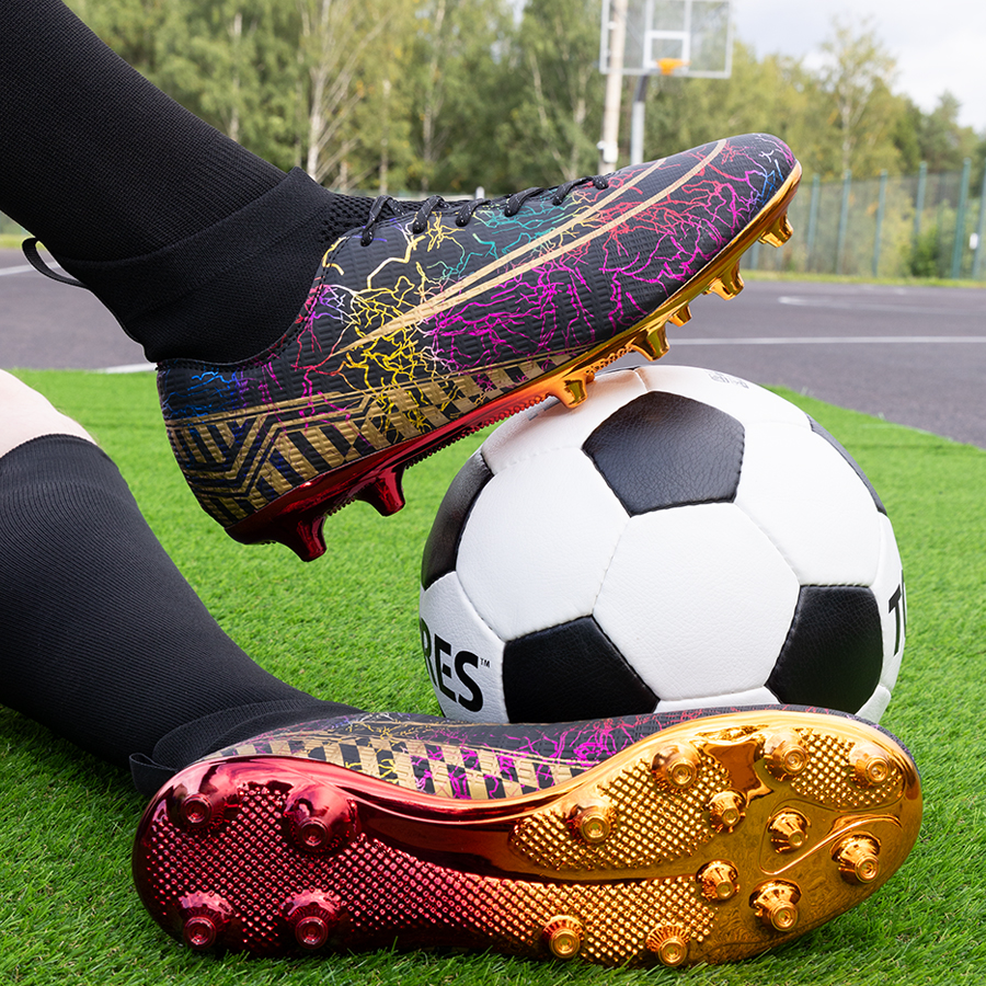 Бутсы футбольные KR-133 черный с золотом