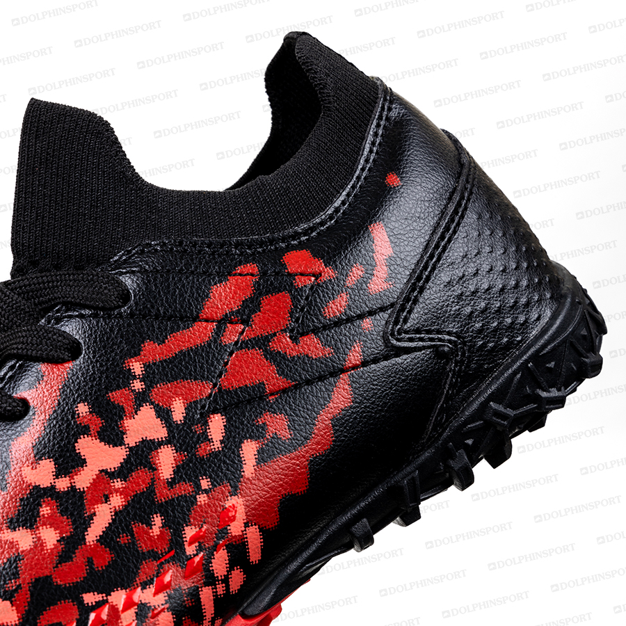 Бутсы футбольные KR-130/1 белый-черный