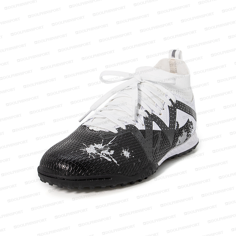 Бутсы футбольные KR-193 черно-белые