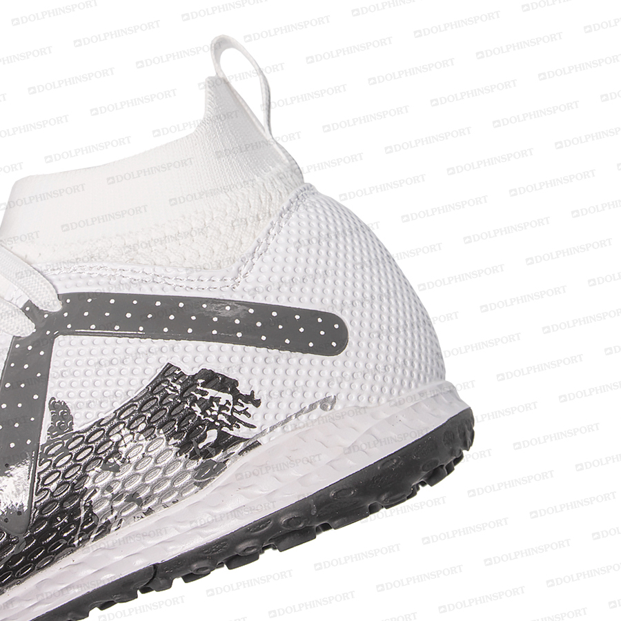 Бутсы футбольные KR-193 черно-белые