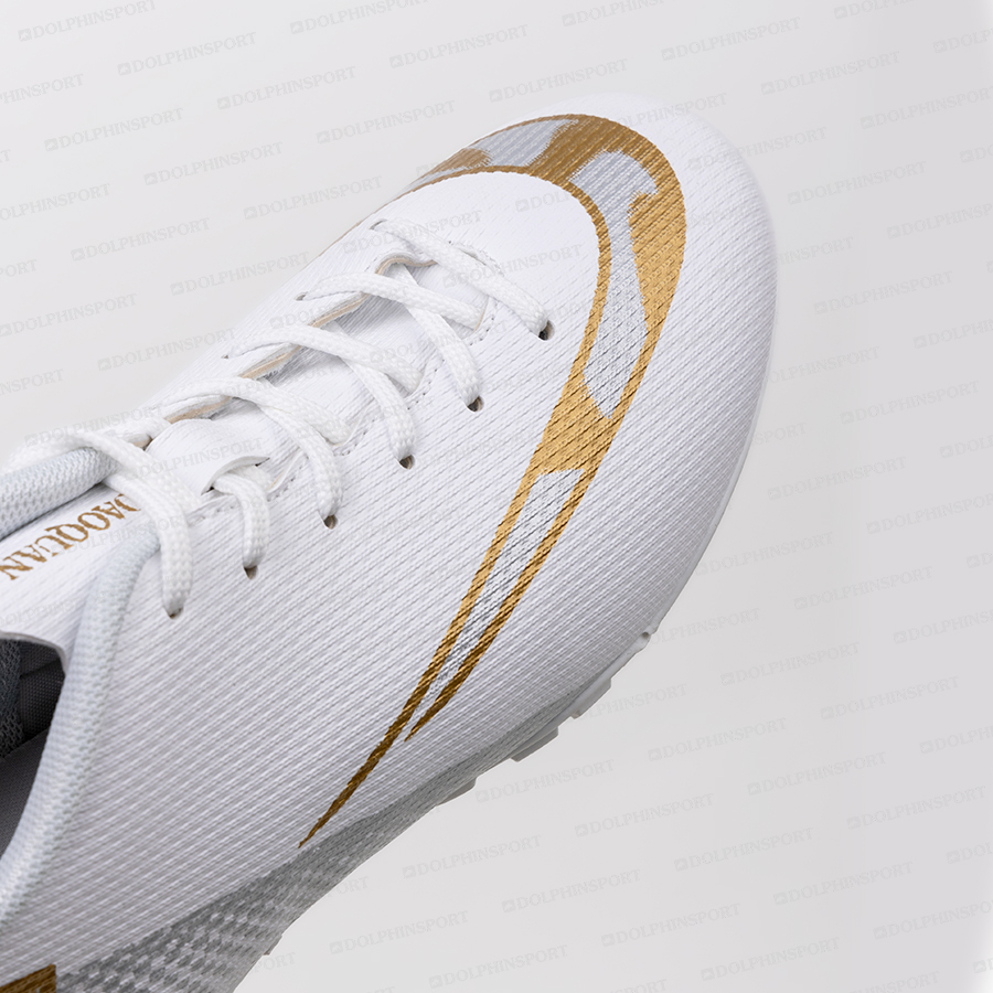 Бутсы футбольные KR-132 белые