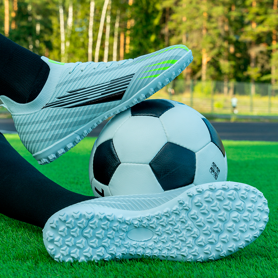 Бутсы футбольные KR-200 бело-зеленые