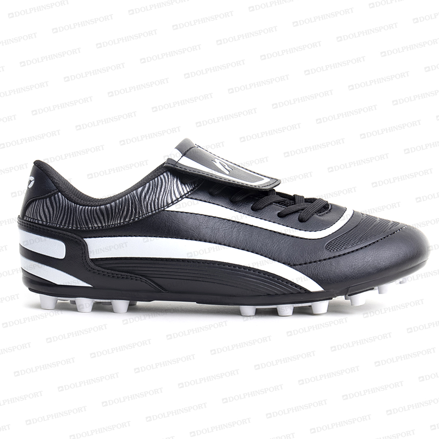 Бутсы футбольные KR-060 черно-белые