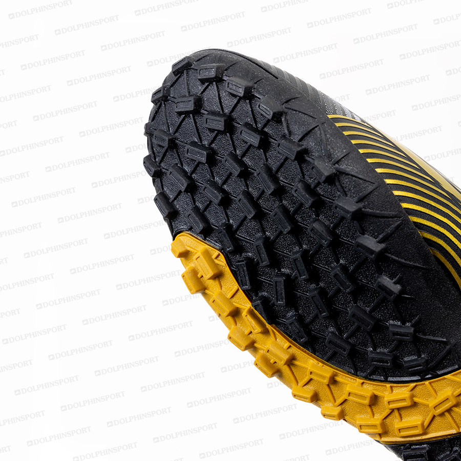 Бутсы футбольные KR-156 черно-золотой
