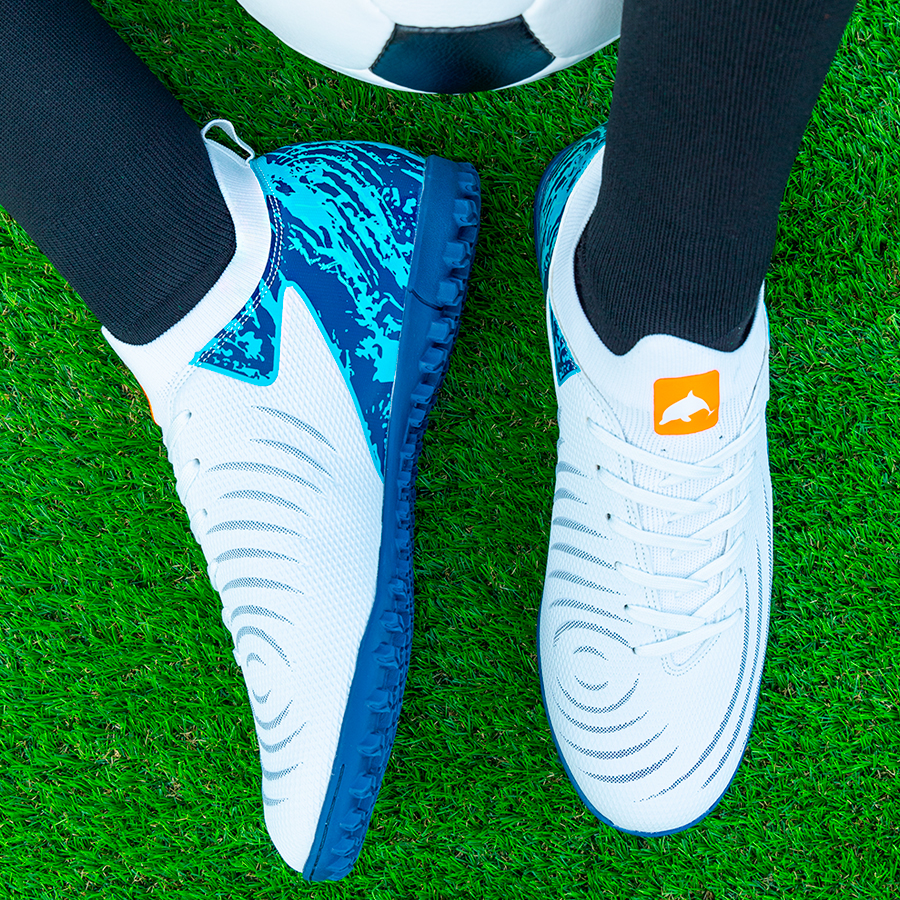 Бутсы футбольные KR-201 бело-синие