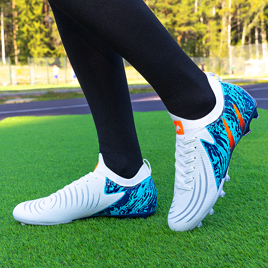 Бутсы футбольные KR-208 бело-синие