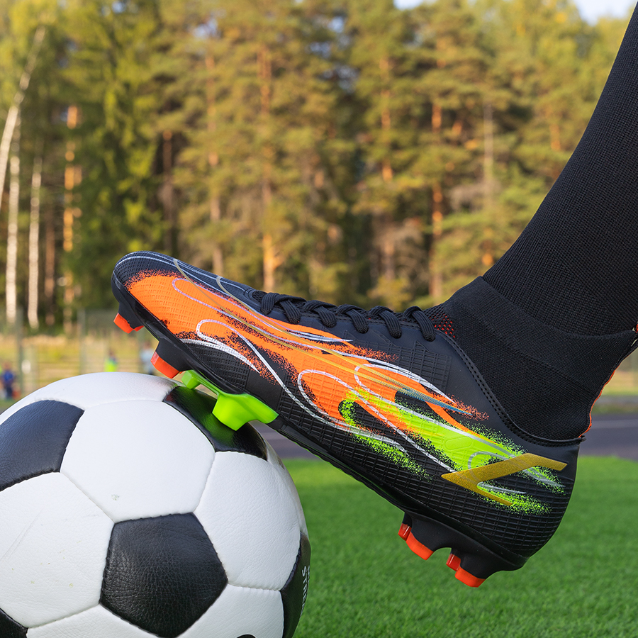 Бутсы футбольные KR-141/2 черный