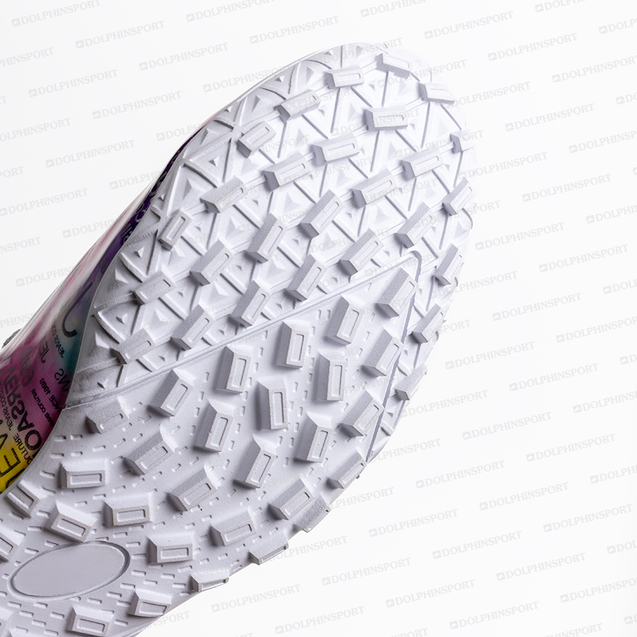 Бутсы футбольные KR-178 черный-белый