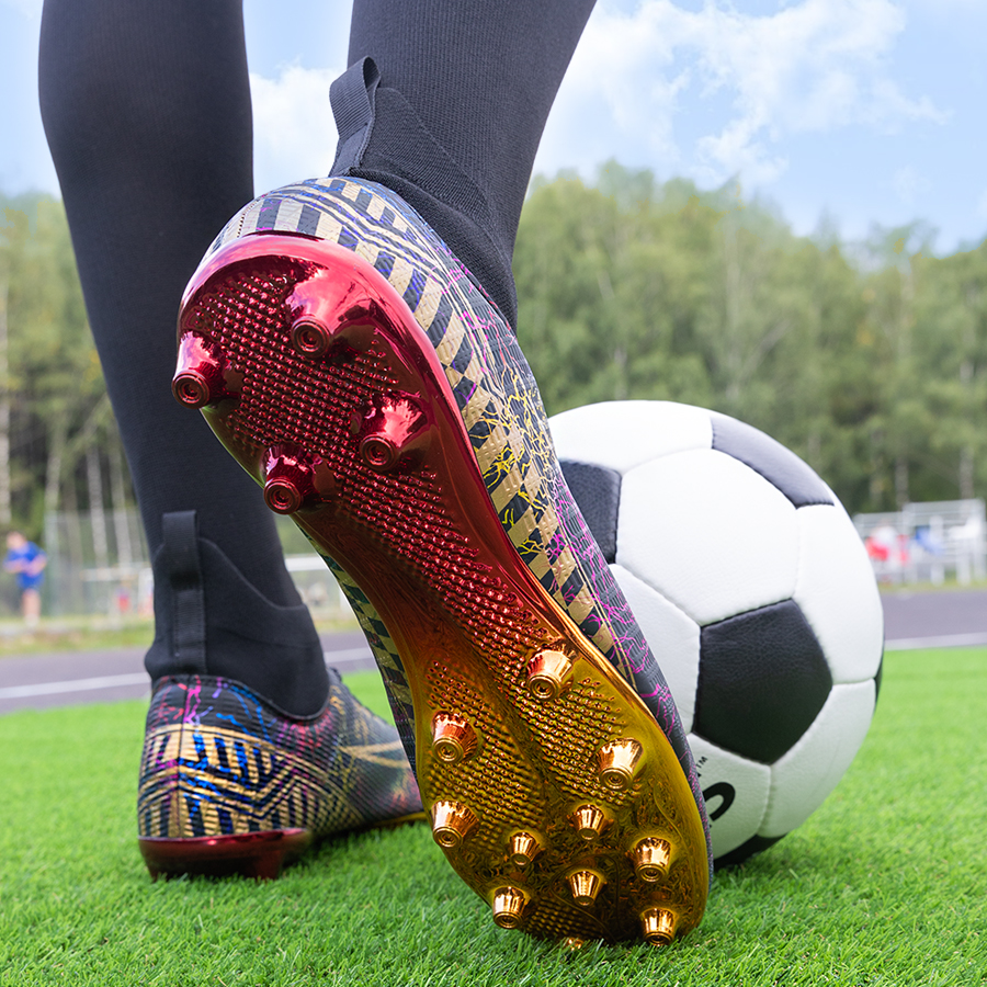 Бутсы футбольные KR-133 черный с золотом