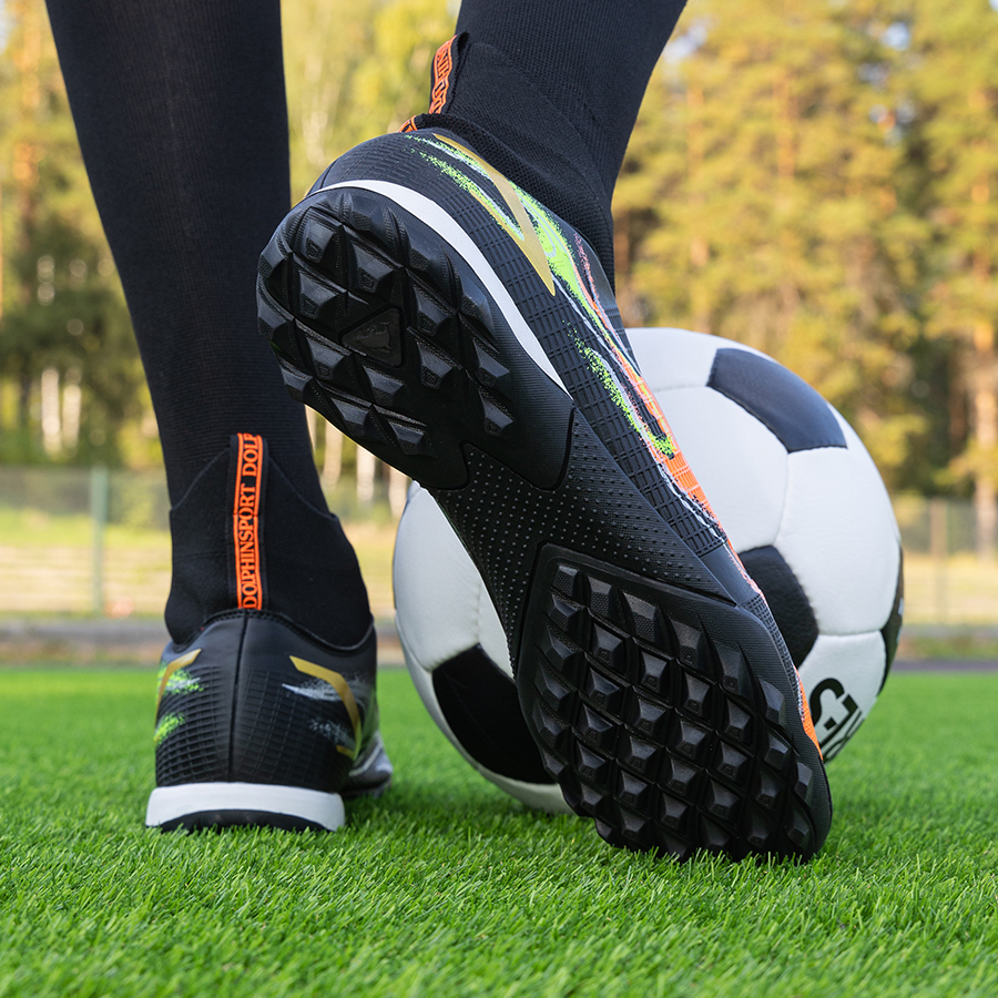 Бутсы футбольные KR-141 черные