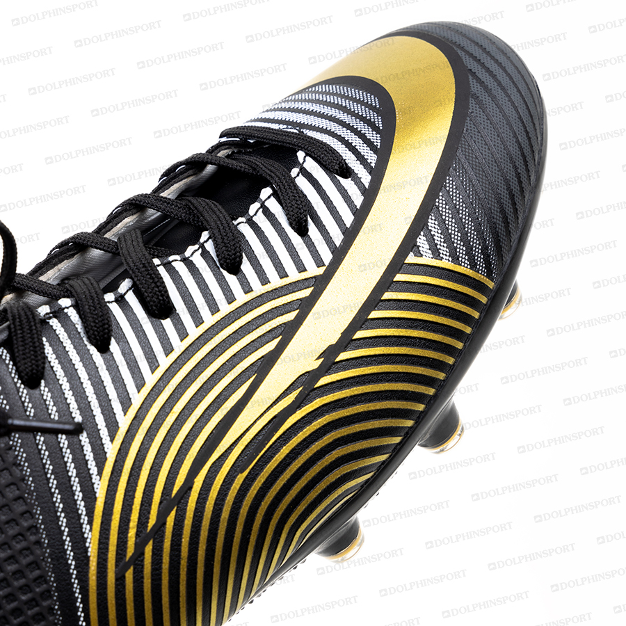 Бутсы футбольные KR-155 черно-золотой