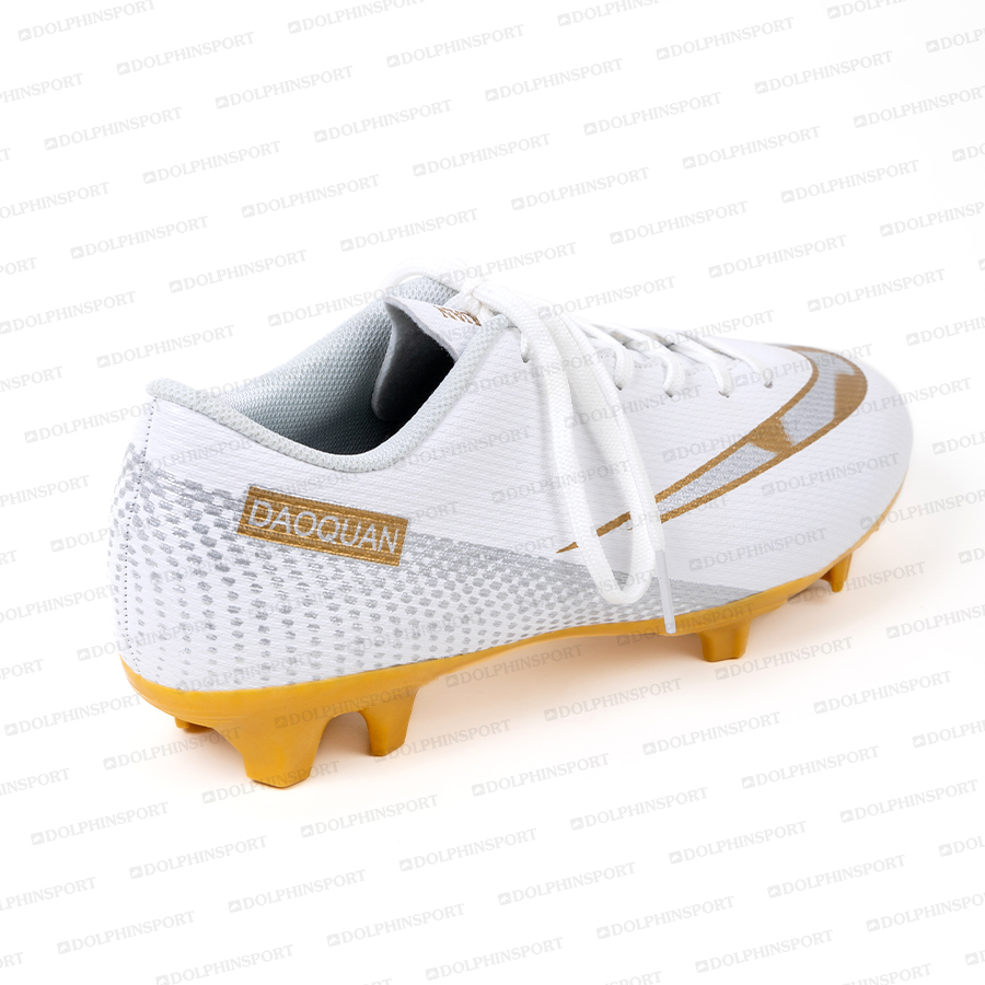 Бутсы футбольные KR-132/2 белые