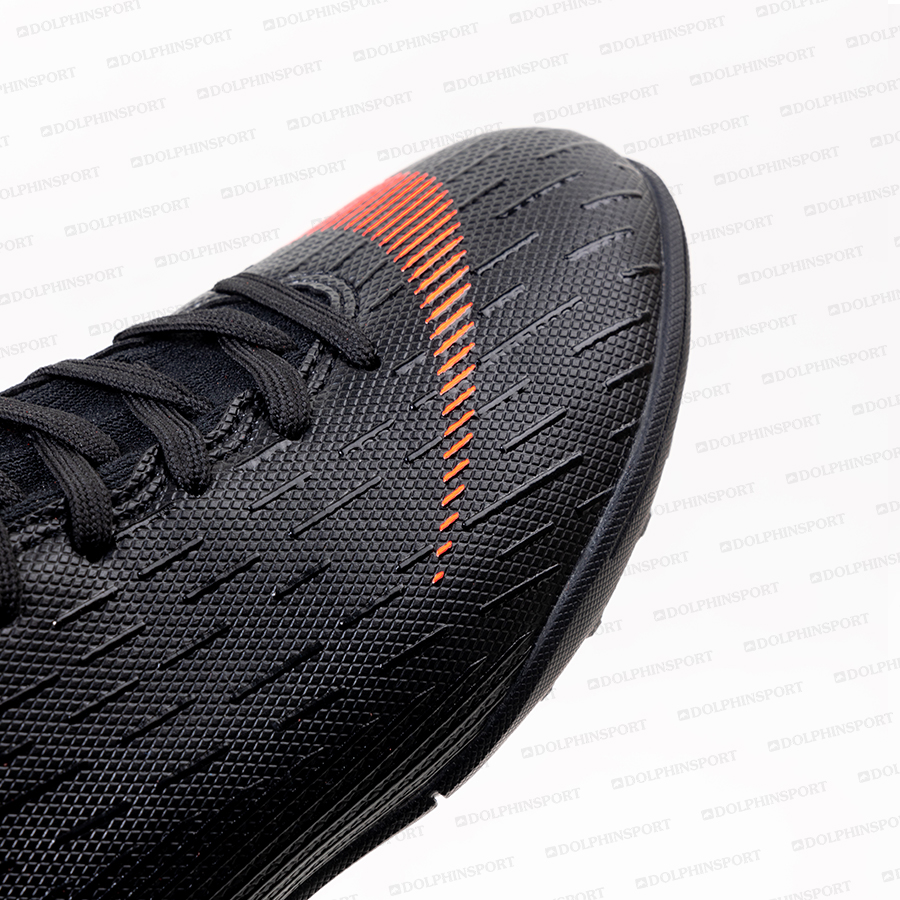 Бутсы футбольные KR-142 черный