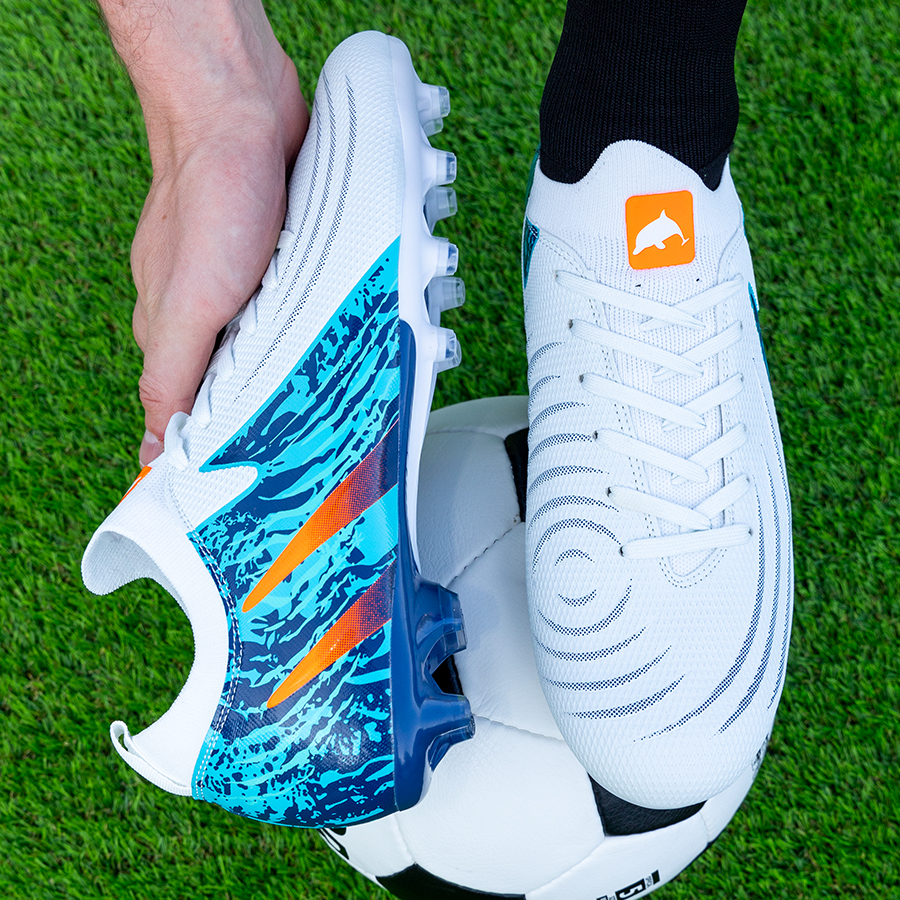 Бутсы футбольные KR-208 бело-синие