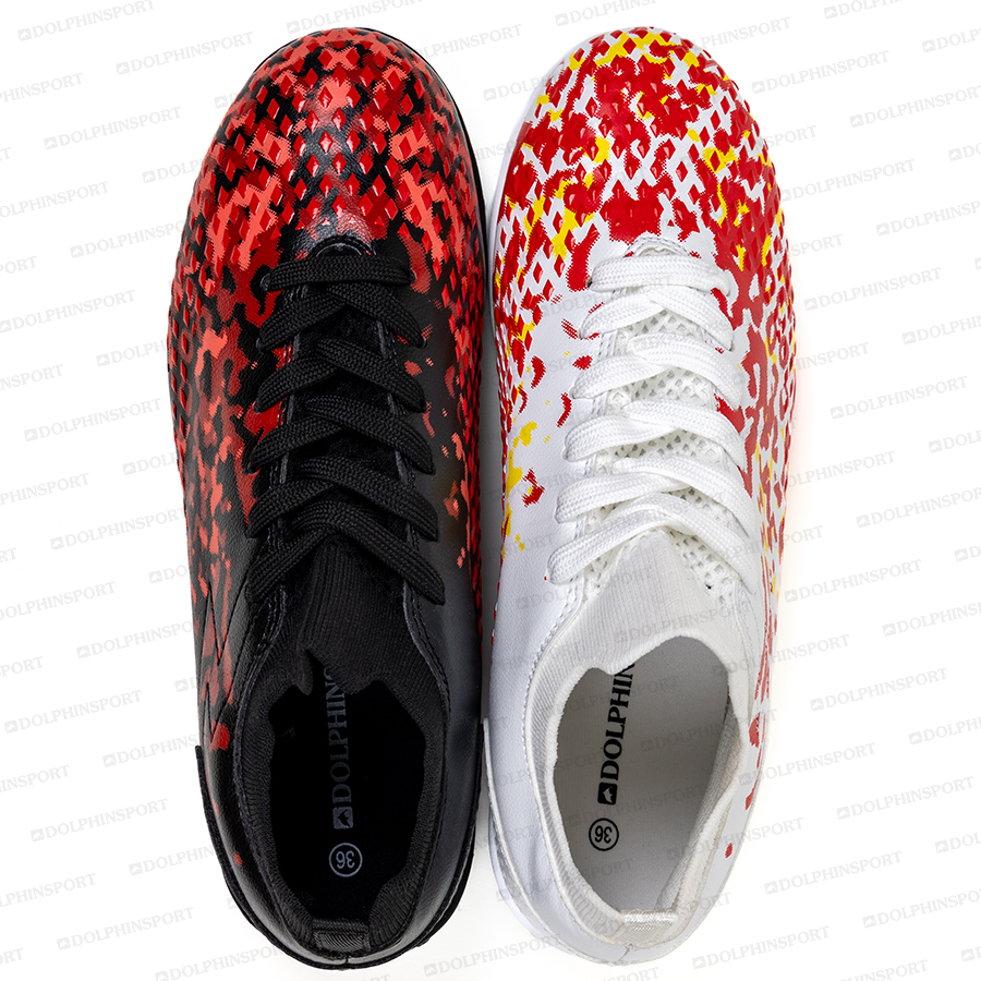 Бутсы футбольные KR-130/1 белый-черный