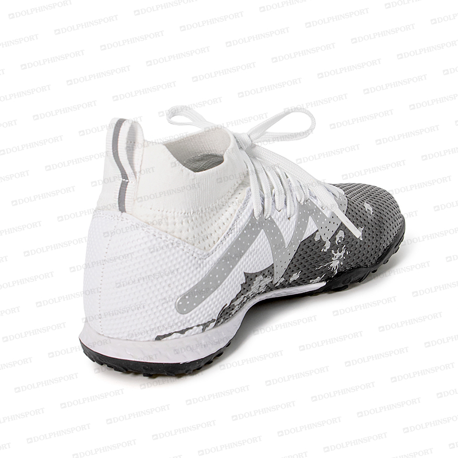 Бутсы футбольные KR-193 черно-белые