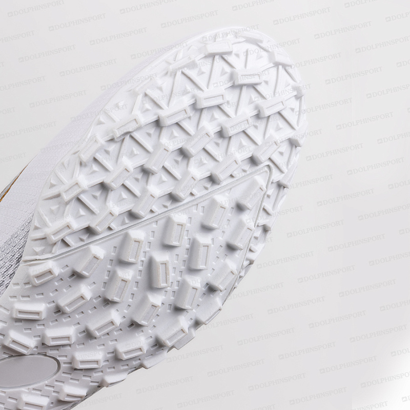 Бутсы футбольные KR-132 белые